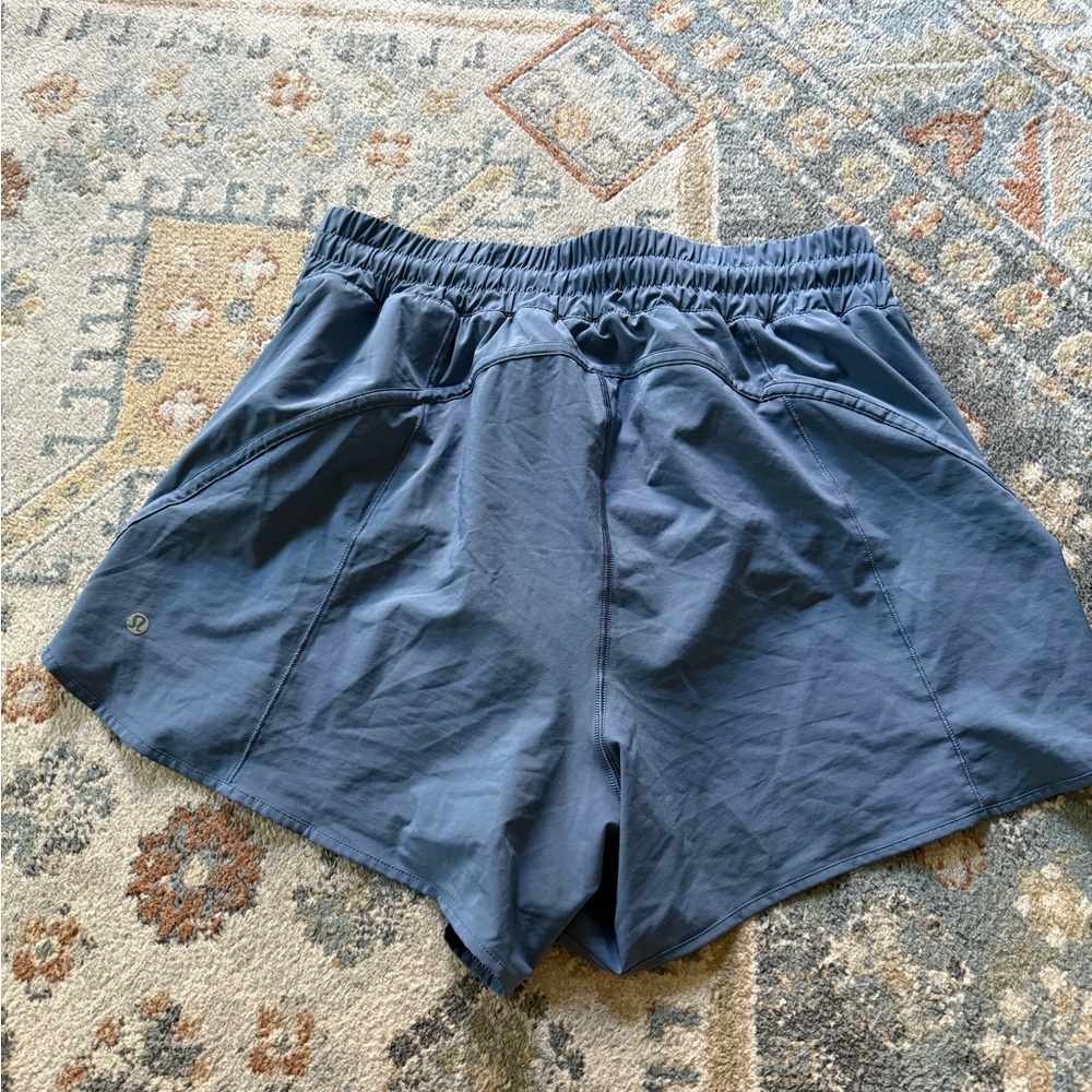 Lululemon Tracker Shorts 5”